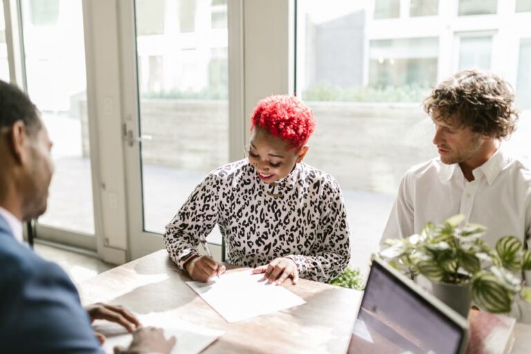 How to Find a Local Mortgage Lender: Tips & What to Expect